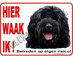 Labradoodle (zwart) 259....formaat 15x20cm...Hier waak ik! (w/r/zw.)