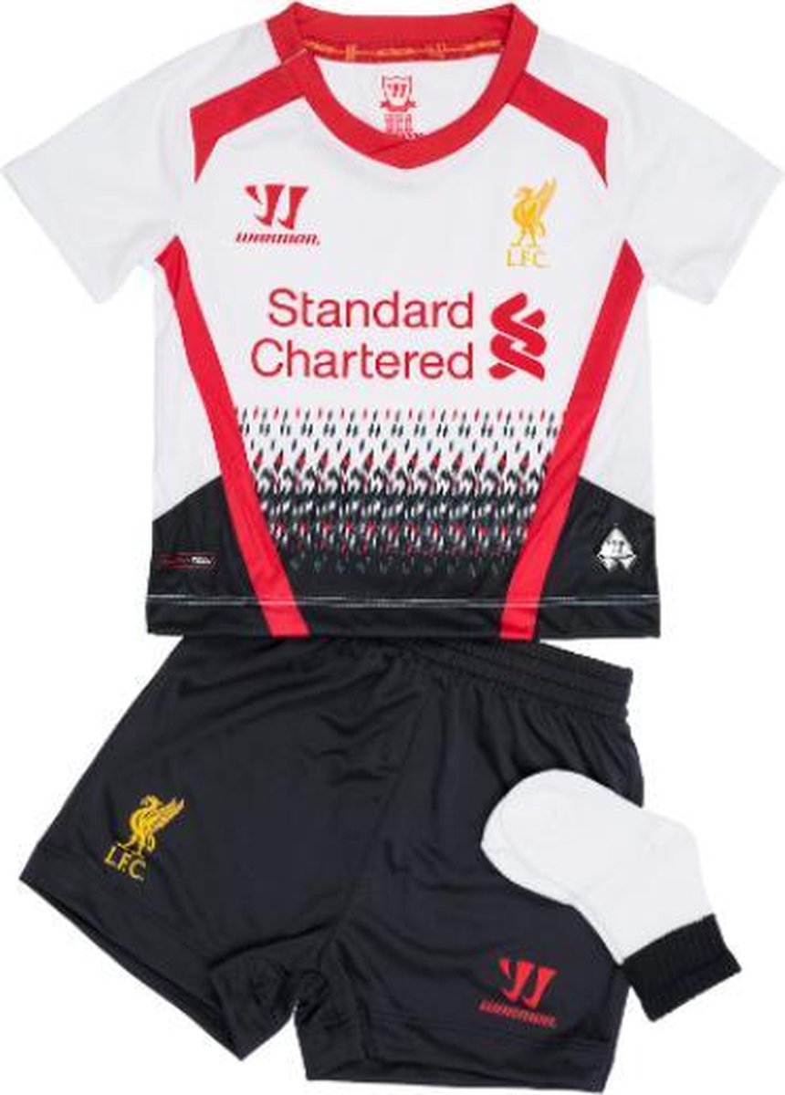 Liverpool FC baby tenue van een aantal seizoenen geleden, maat 74