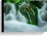 Canvas  - Watervallen op Groene Rotsen - 40x30cm Foto op Canvas Schilderij (Wanddecoratie op Canvas)