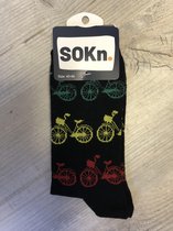 SOKn. trendy sokken Zwart " Fietsen gekleurd" maat 40-46  (Ook leuk om kado te geven !)