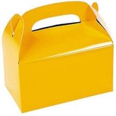Traktatie doos geel - 6 stuks - grote traktatiedoos - onderzijde 15,5 cm x 9 cm - totale hoogte 18 cm - vulhoogte ca 13 cm - uitdeeldoos - doos met handvat - papieren uitdeeldoos met handvat