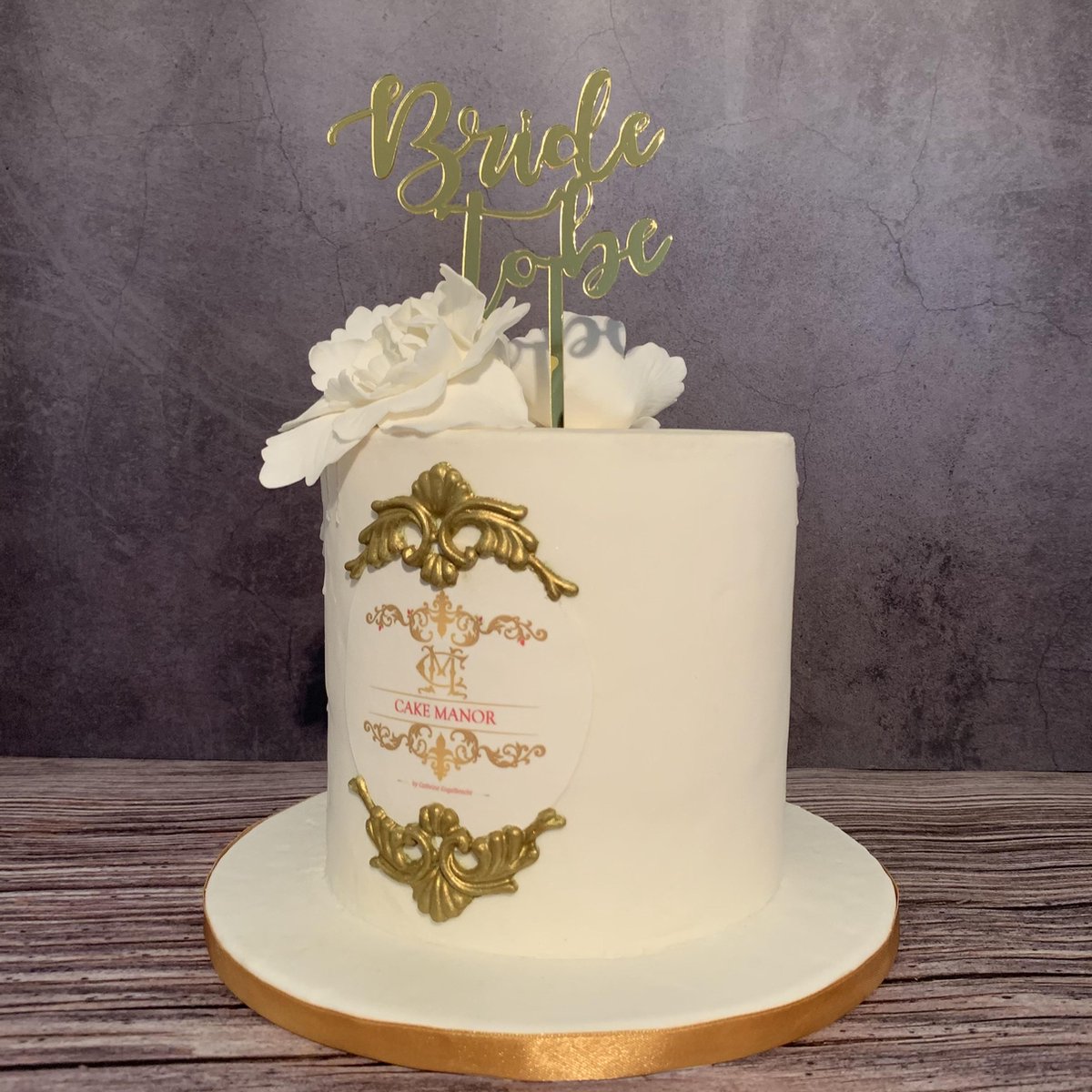 Taarttoppers voor jouw trouwtaart- The Beautiful Bride