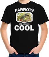 Dieren papegaaien t-shirt zwart kinderen - parrots are serious cool shirt  jongens/ meisjes - cadeau shirt grijze roodstaart papegaai/ papegaaien liefhebber XL (158-164)