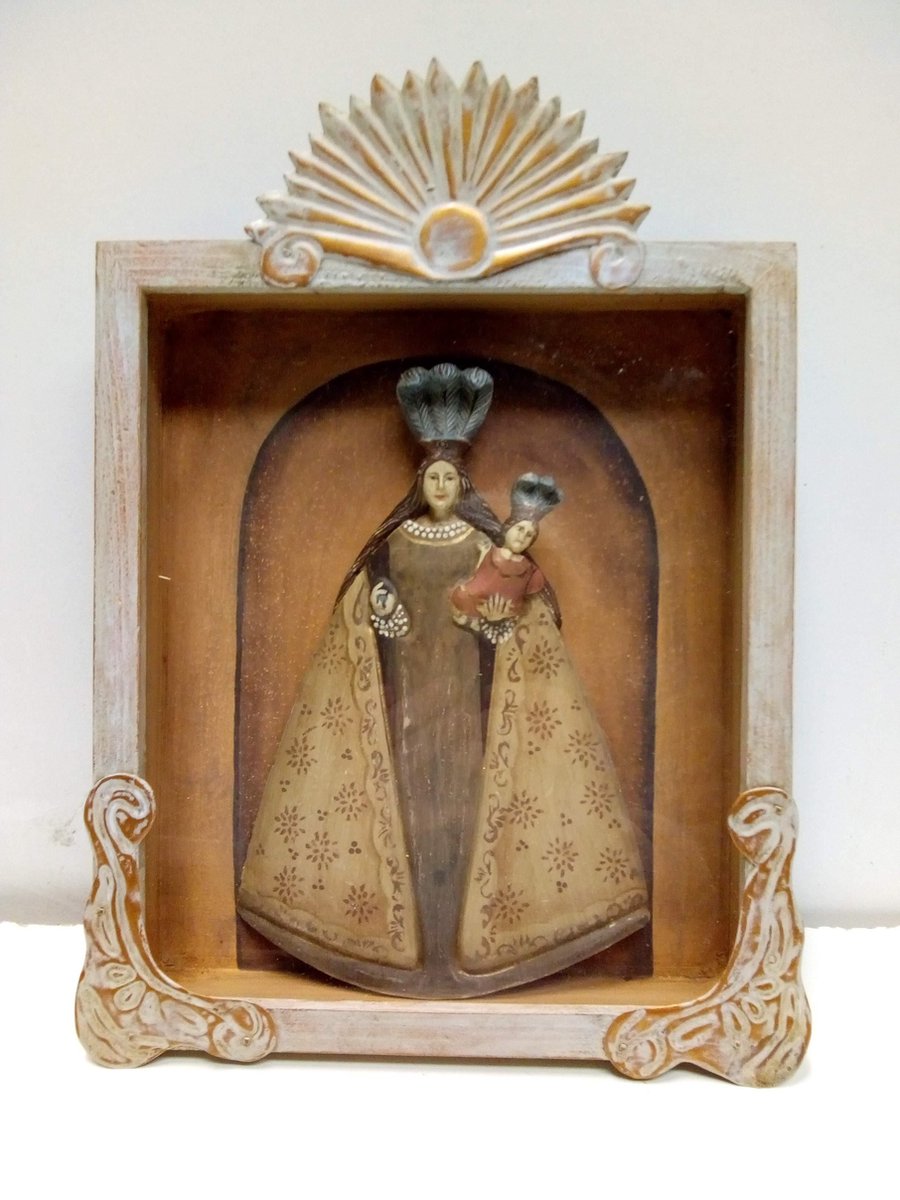Schilderij-bruin-hout-madonna-woonaccessoires-wanddecoratie-handgemaakt