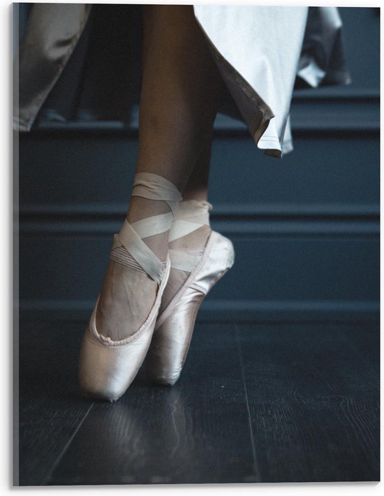 Acrylglas - Ballerina met Spitzen - 30x40cm Foto op Acrylglas (Wanddecoratie op Acrylglas)