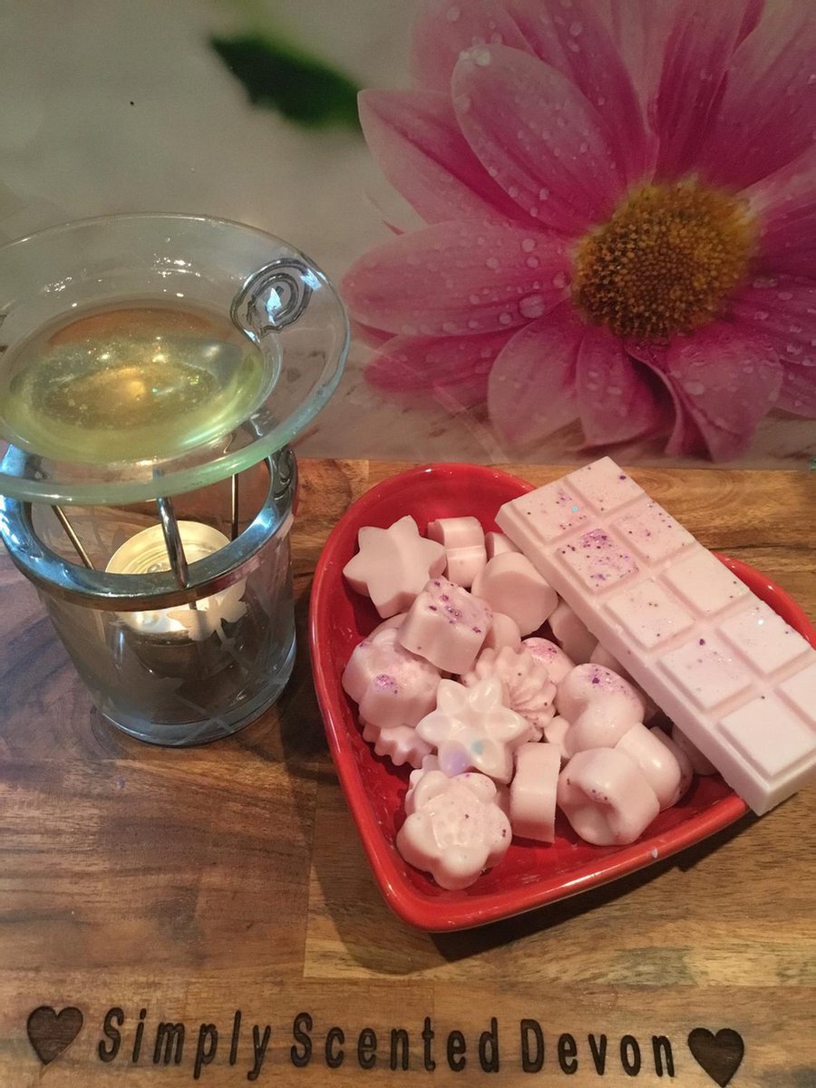 Pink Bamboo - Onze waxmelts zijn geïnspireerd door bekende parfumgeuren - Waxmelts – Geurchips - Wax Melts - Snap Bar – Waxmelts parfum geuren - Reep
