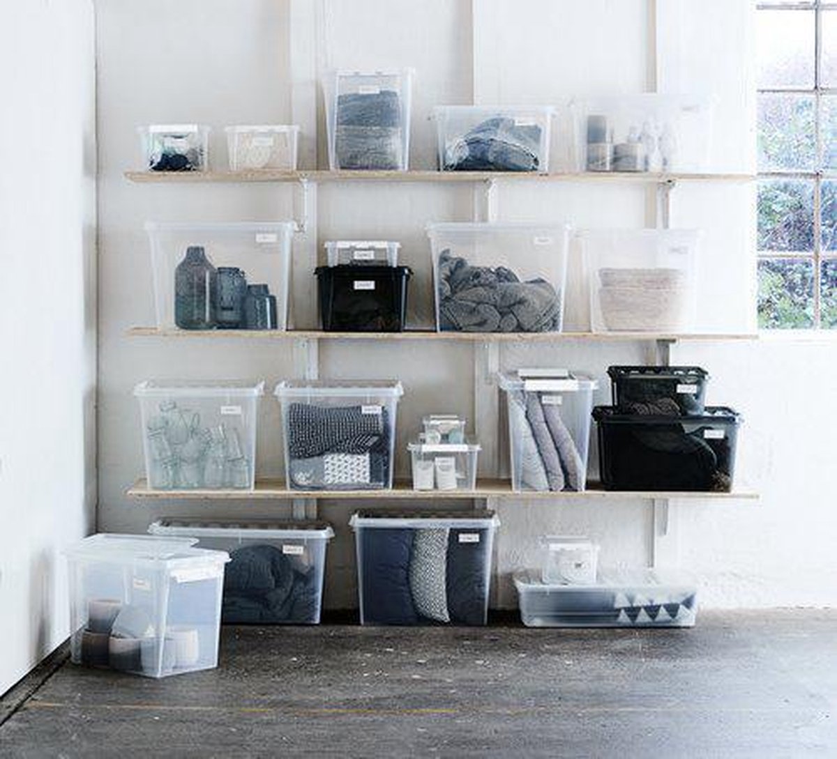SUNDIS Clear Box, boîte de rangeent plastique avec couvercle, 46L, lot