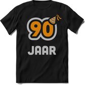 90 Jaar Feest kado T-Shirt Heren / Dames - Perfect Verjaardag Cadeau Shirt - Goud / Zilver - Maat M