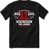 17 Jaar Legend - Feest kado T-Shirt Heren / Dames - Wit / Rood - Perfect Verjaardag Cadeau Shirt - grappige Spreuken, Zinnen en Teksten. Maat L