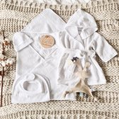 Gioia Giftbox essentials large white - Jongen - Meisje - Unisex - Babygeschenkset - Kraamcadeau - Baby cadeau - Kraammand - Babyshower cadeau