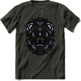 Leeuw - Dieren Mandala T-Shirt | Donkerblauw | Grappig Verjaardag Zentangle Dierenkop Cadeau Shirt | Dames - Heren - Unisex | Wildlife Tshirt Kleding Kado | - Donker Grijs - L