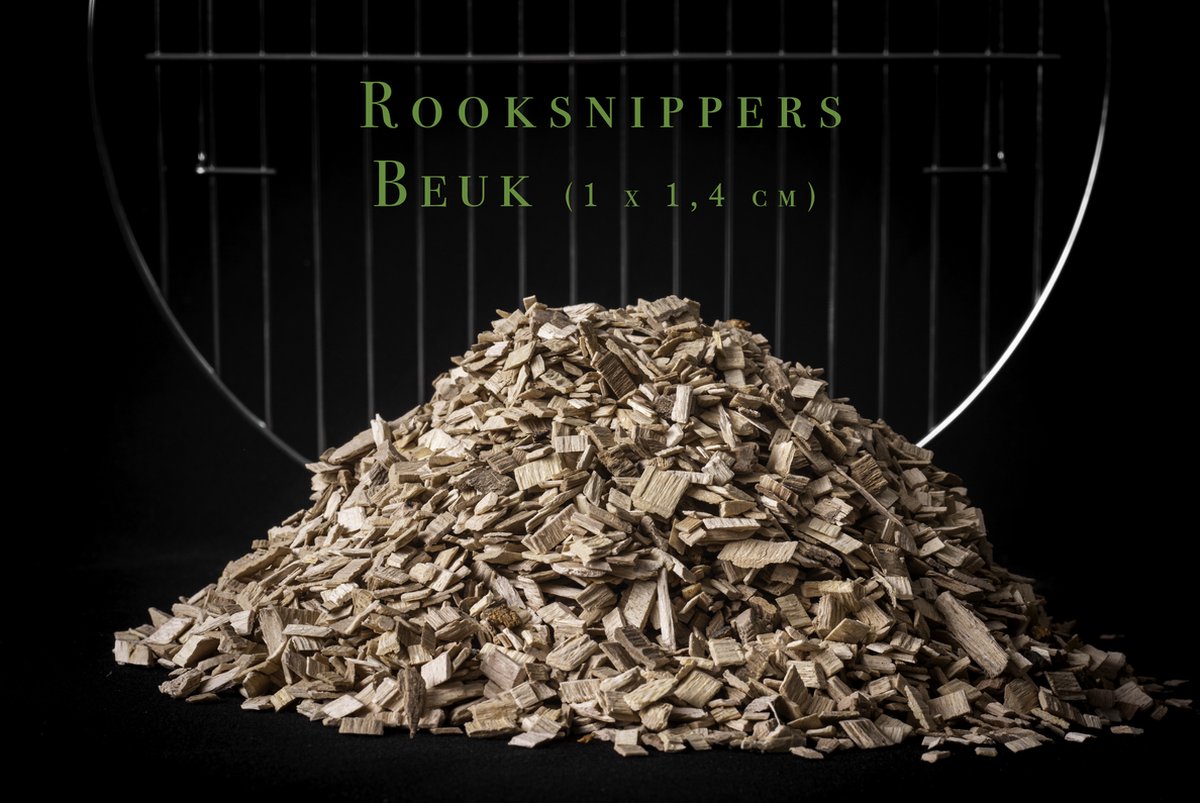 Eigen productie - Rooksnippers 'Beuk' grootte van de snippers 1,0 cm x1,4 cm = 1kg = 4000 ml = 4 liter ( LEVERING MEESTAL BINNEN DE 2 A 3 WERKDAGEN )