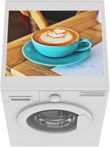 Wasmachine beschermer mat - Een hartvormige bloem op een cappuccino - Breedte 55 cm x hoogte 45 cm