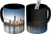 Magische Mok - Foto op Warmte Mok - De skyline van New York met in het midden het World trade center - 350 ML - Uitdeelcadeautjes