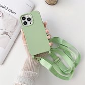 Apple iPhone 13 Hoesje - Mobigear - Lanyard Serie - TPU Hoesje met koord - Groen - Hoesje Geschikt Voor Apple iPhone 13