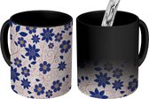 Magische Mok - Foto op Warmte Mokken - Bloemen - Blauw - Japan - Patronen - Magic Mok - Beker - 350 ML - Uitdeelcadeautjes