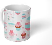 Mok - Pasen - Patroon - Paaseieren - Cupcakes - 350 ML - Beker - Uitdeelcadeautjes