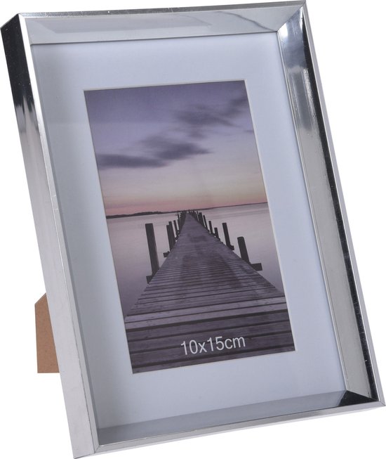 Fotolijst - zilverkleurig - kunststof - geschikt voor foto van 10x15 cm - fotolijstje
