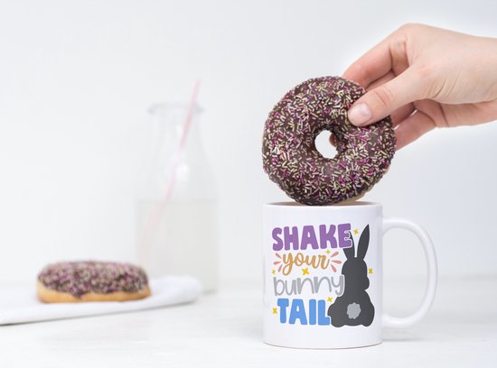 Tasse de Pâques ShakeYourBunnyTail | Cadeau de Pâques | Pâques | Décoration de Pâques | Décoration de Pasen | Cadeaux drôles | Tasse de café | Gobelet à café | Tasse à thé | Tasse de thé