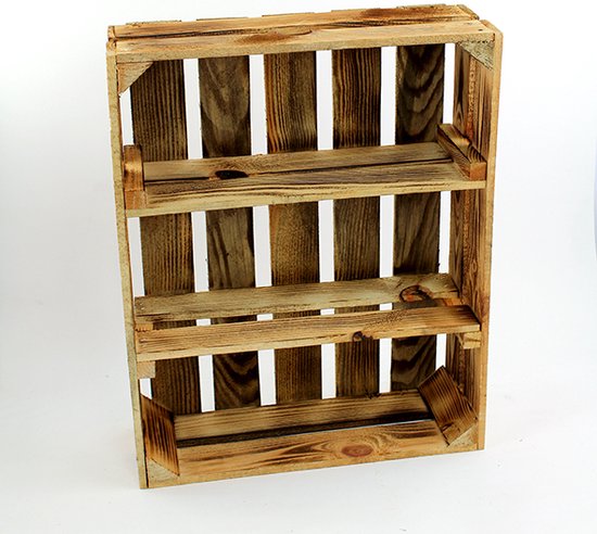 Een bijzonder mooie houten kist in een bruine kleur. De vaste tussenschotten in deze kist creëren meer mogelijkheden om deze fruitkist te gebruiken. Afmeting: 50cm x 40cm x 15cm. Tip: Erg leuk als bijzettafel. Voor uzelf of Bestel Een Kado