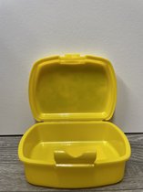 Minions Lunchset - Broodtrommel + drinkbeker - Geel - Kinderen - School - Lunchbox