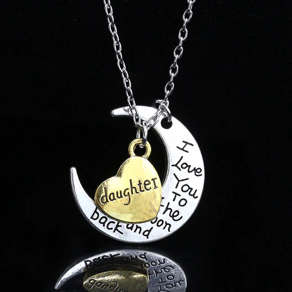 Zoeies dochter ketting I love you to the moon and back