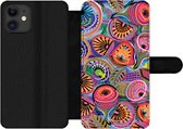 Bookcase Geschikt voor iPhone 12 Pro Max telefoonhoesje - Cirkel - Figuren - Bladeren - Met vakjes - Wallet case met magneetsluiting