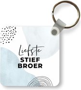 Sleutelhanger - Uitdeelcadeautjes - Spreuken - Quotes - 'Liefste stiefbroer' - Broer - Plastic