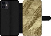 Bookcase Geschikt voor iPhone 12 telefoonhoesje - Glitter - Goud - Abstract - Met vakjes - Wallet case met magneetsluiting