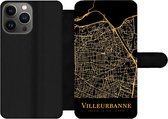 Bookcase Geschikt voor iPhone 13 Pro telefoonhoesje - Villeurbanne - Kaart - Goud - Met vakjes - Wallet case met magneetsluiting