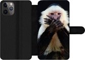 Bookcase Geschikt voor iPhone 11 Pro telefoonhoesje - Aap - Wilde dieren - Portret - Met vakjes - Wallet case met magneetsluiting