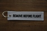 REMOVE BEFORE FLIGHT sleutelhanger