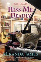 Cat in the Stacks Mystery 15 - Hiss Me Deadly
