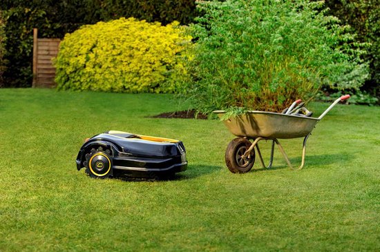 Robomow XR5 3000 Robotmaaier - Cub Cadet - 3000m2 - Randmaaifunctie - grasmaaier — afbeelding 4