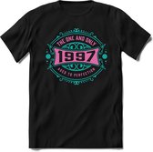 1997 The One And Only | Feest Kado T-Shirt Heren - Dames | Cobalt - Licht Roze | Perfect Verjaardag Cadeau Shirt | Grappige Spreuken - Zinnen - Teksten | Maat S