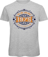 1975 The One And Only | Feest Kado T-Shirt Heren - Dames | Donker Blauw - Goud | Perfect Verjaardag Cadeau Shirt | Grappige Spreuken - Zinnen - Teksten | Maat L