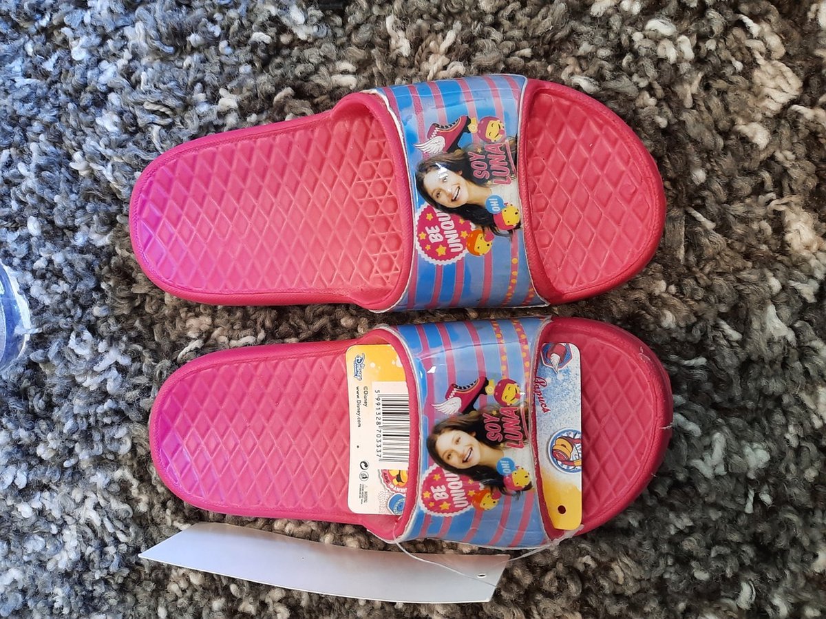 Soy Luna slippers maat 31