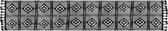 QUVIO Tafelloper met franjes- Tafeldecoratie -Tafelaccessoire - Tafelloper voor na het koken of tafelen - Tafelkleed - Tafellaken - Gehaakt katoen - Zwart - 24 x 300 cm (lxb)