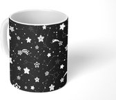 Mok - Koffiemok - Sterrenhemel - Bloemen - Patronen - Zwart wit - Mokken - 350 ML - Beker - Koffiemokken - Theemok