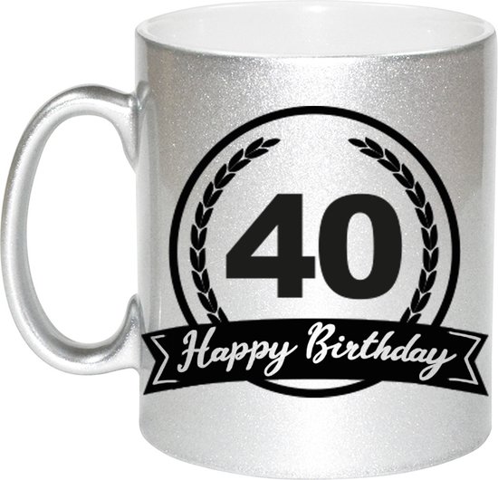 Foto: Zilveren happy birthday 40 years cadeau mok beker met wimpel 330 ml keramiek verjaardags koffiemok theebeker