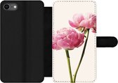 Bookcase Geschikt voor iPhone SE 2020 telefoonhoesje - Bloemen - Bloesem - Roze - Met vakjes - Wallet case met magneetsluiting