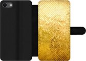Bookcase Geschikt voor iPhone SE 2020 telefoonhoesje - Goud - Design - Abstract - Met vakjes - Wallet case met magneetsluiting