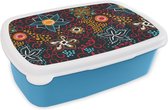 Broodtrommel Blauw - Lunchbox - Brooddoos - Bloemen - Rood - Patronen - 18x12x6 cm - Kinderen - Jongen