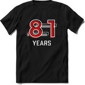 81 Years - Feest kado T-Shirt Heren / Dames - Rood / Grijs - Perfect Verjaardag Cadeau Shirt - grappige Spreuken, Zinnen en Teksten. Maat S