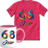 68 Jaar Vrolijke Verjaadag T-shirt met mok giftset Roze | Verjaardag cadeau pakket set | Grappig feest shirt Heren – Dames – Unisex kleding | Koffie en thee mok | Maat S