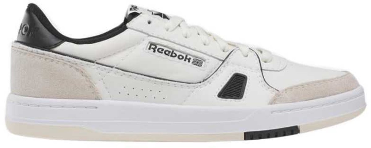 Chalk / Moon St / C Black