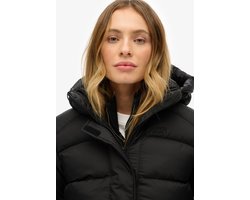 Superdry - Zwarte Pufferjas met Capuchon - Dames - Gewatteerde jassen