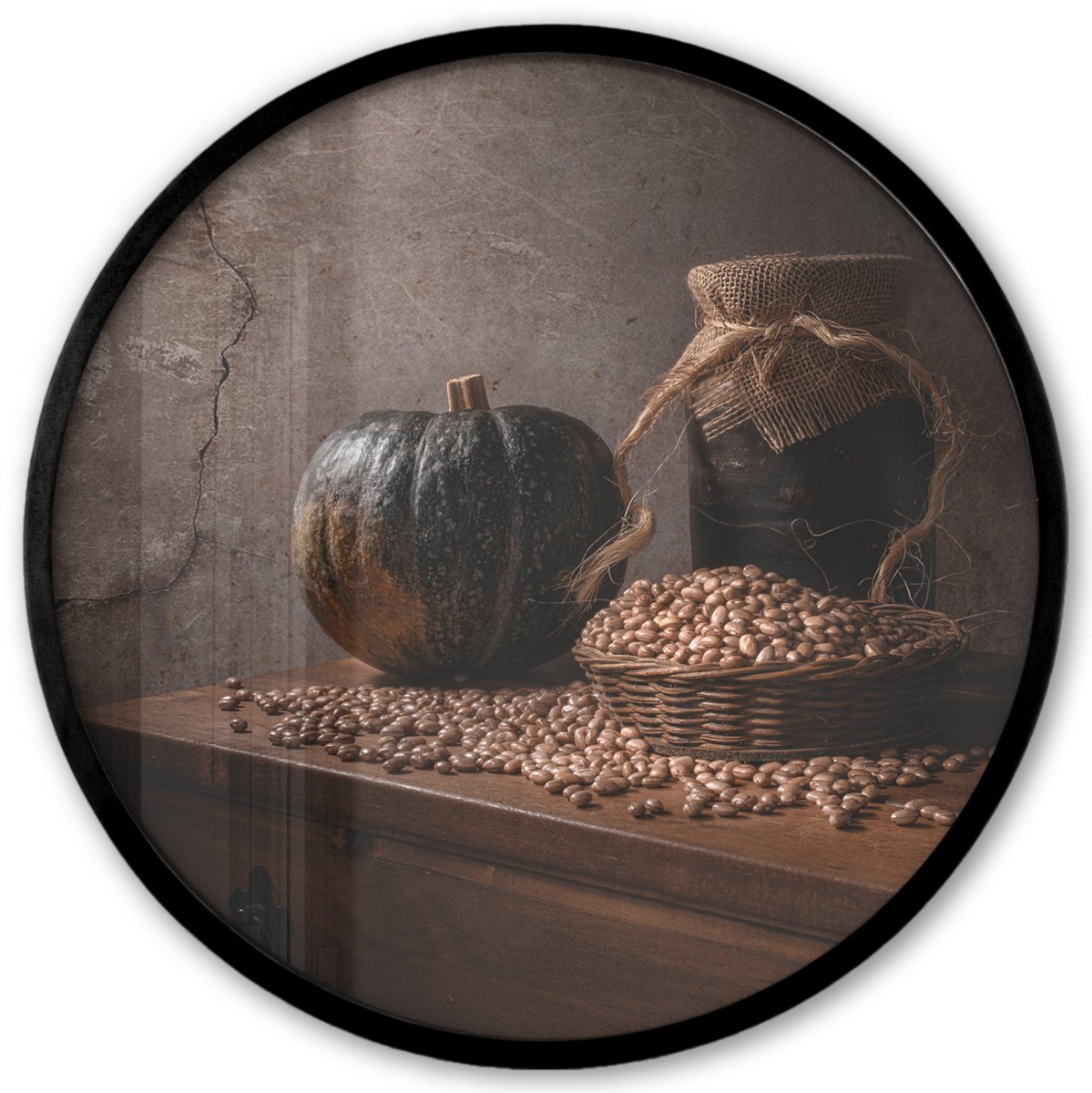FrameYourWall Poster in lijst Rond - Fotolijst 40x40 cm - Posters - Stilleven - Pompoen - Donker - Rustiek - Ronde posterlijst zwart - Decoratie - Wanddecoratie woonkamer - Muurdecoratie slaapkamer Bonen - Pompoen