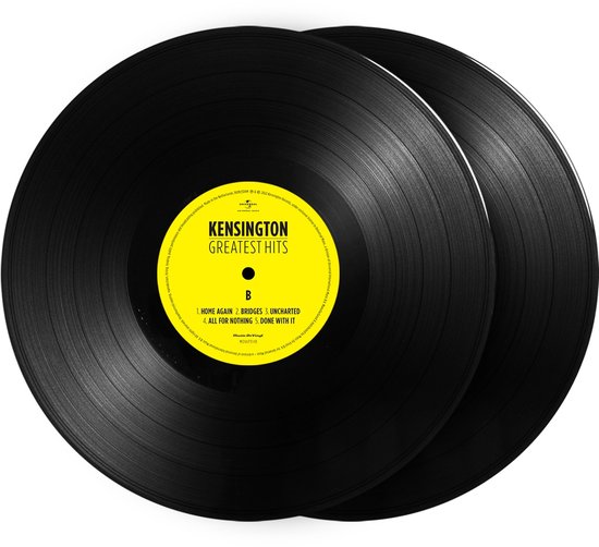 Twee zwarte vinylplaten op een witte achtergrond. De rechter plaat toont het gele label 'KENSINGTON GREATEST HITS'.