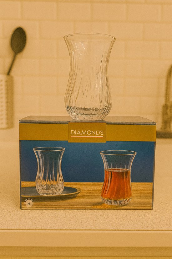 Set de Verres à thé Diamonds – 6 pièces – 130 ml – Design turc traditionnel – Verres en forme de tulipe – Verrerie transparente